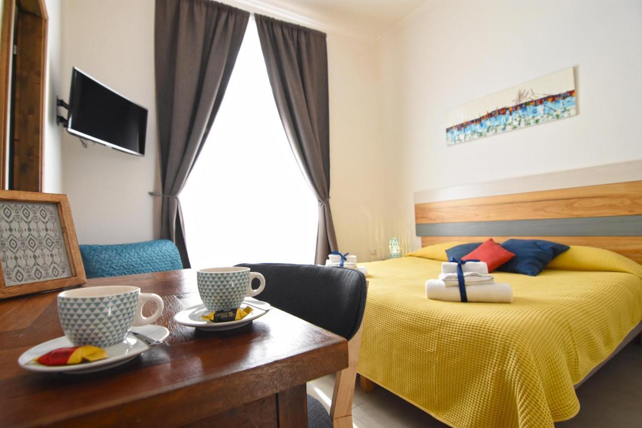 Crianza B&B Наполи Екстериор снимка